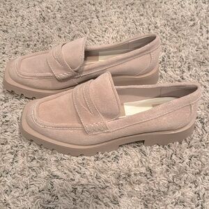 Dolce Vita Elias Flats